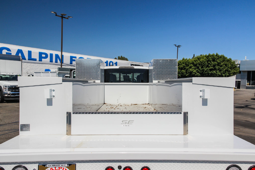 New 2026 Ford F550 4x4 SuperCab Super Duty image 29