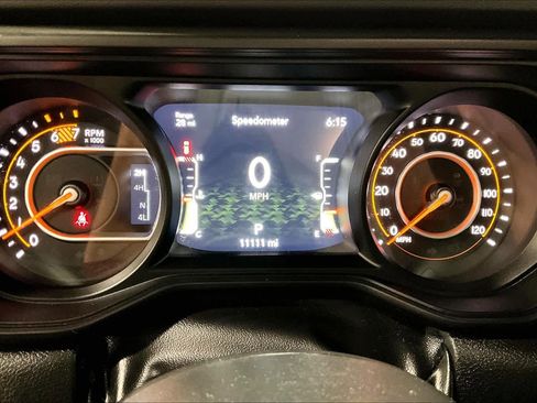 Used 2024 Jeep Wrangler Unlimited Rubicon image 23