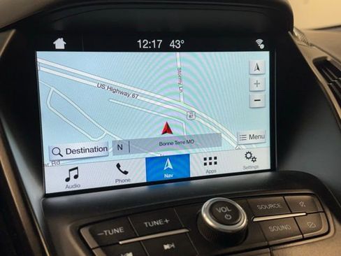 Used 2019 Ford Escape SE image 17