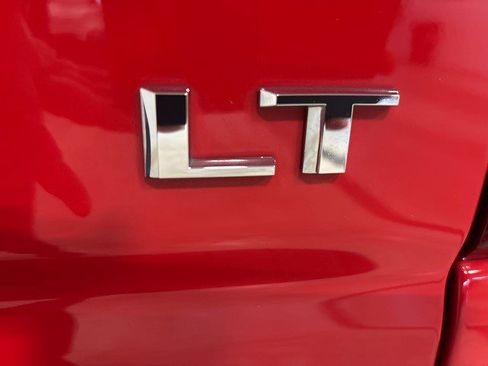 Certified 2024 Chevrolet Silverado 1500 LT w/ Z71 Off-Road Package image 15