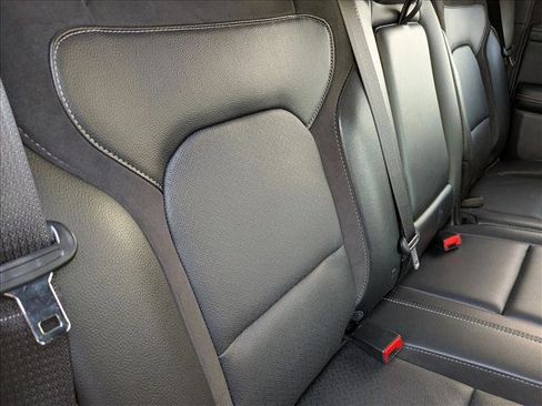 Used 2023 RAM 1500 Laramie AWD/4WD image 17