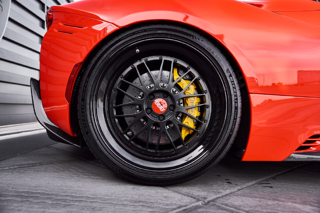 Used 2022 Ferrari SF90 Spider AWD/4WD image 24