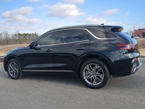 Used 2024 Genesis GV70 2.5T w/ Advanced Package image 6