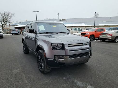 Used 2021 Land Rover Defender 110 X-Dynamic SE image 10