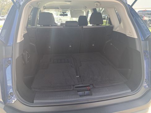 Certified 2023 Nissan Rogue SV image 12