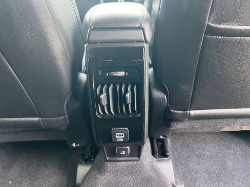 Certified 2024 Jeep Compass Limited image 14