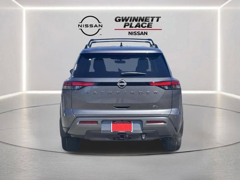 New 2026 Nissan Pathfinder SL image 28