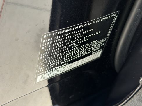 Used 2019 Volkswagen Tiguan SEL Premium w/ 3rd Row Seat Package image 36