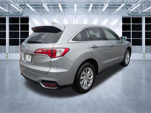 Used 2018 Acura RDX w/ Technology Package image 4