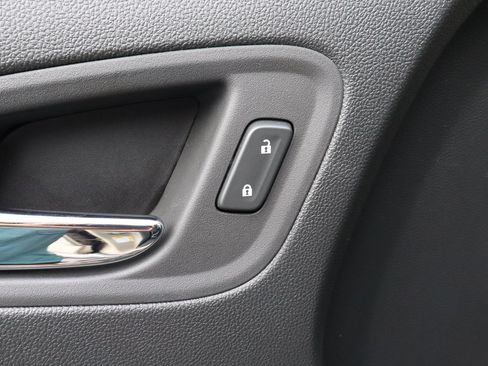 Used 2022 GMC Canyon Elevation w/ Trailering Package image 18