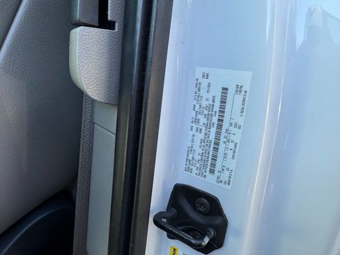 Used 2018 Ford F150 XL w/ Equipment Group 101A Mid image 26