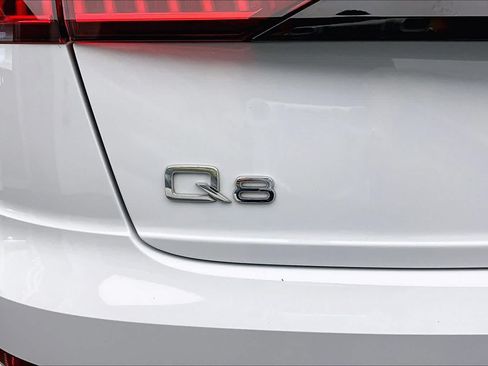 Used 2023 Audi Q8 Premium w/ Convenience Package AWD/4WD image 64