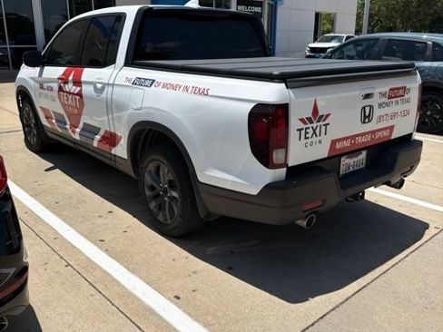 Used 2023 Honda Ridgeline Sport image 3
