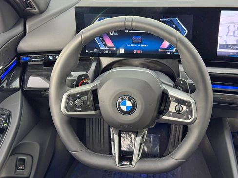 Used 2026 BMW 530i w/ M Sport Package image 21
