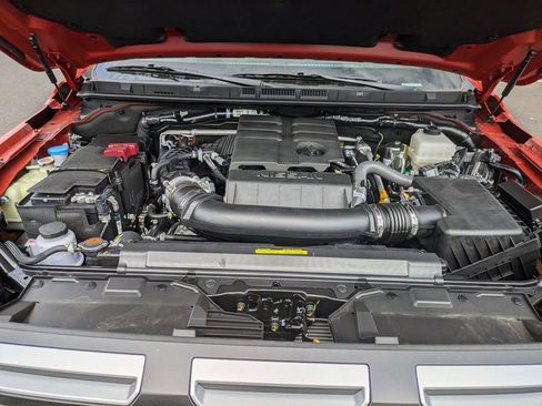 New 2025 Nissan Frontier PRO-4X image 21