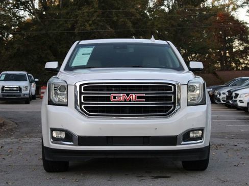Used 2018 GMC Yukon XL SLT w/ Open Road Package image 2
