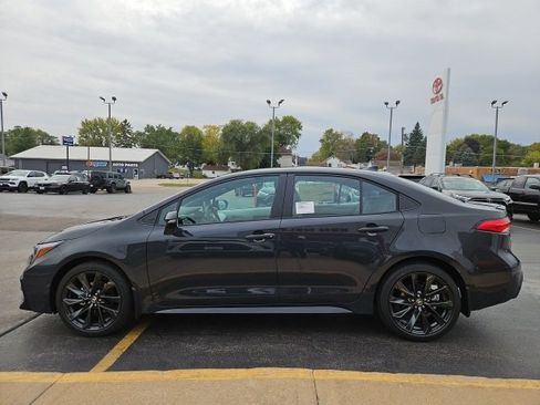 New 2026 Toyota Corolla SE image 6