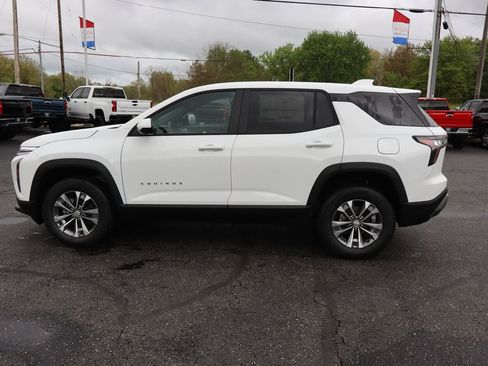 New 2026 Chevrolet Equinox LT w/ Safety and Technology Package AWD/4WD image 24