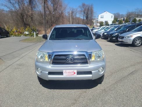Used 2006 Toyota Tacoma 4x4 Double Cab image 2
