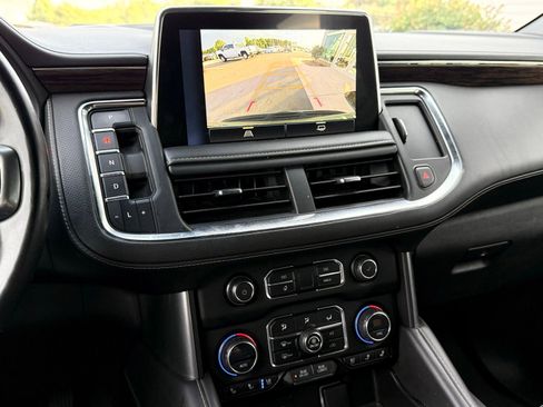 Used 2023 Chevrolet Suburban Premier RWD image 45