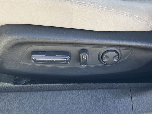 Used 2023 Honda Accord EX image 16