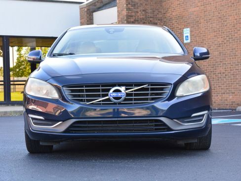 Used 2015 Volvo S60 T5 Premier FWD image 2