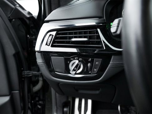 Used 2023 BMW M5 w/ Competition Package image 23