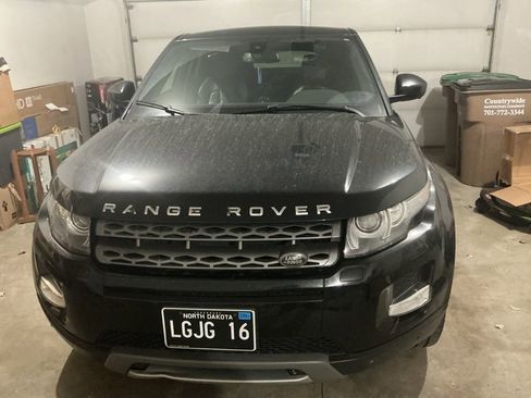 Used 2015 Land Rover Range Rover Evoque Pure Premium AWD/4WD image 16
