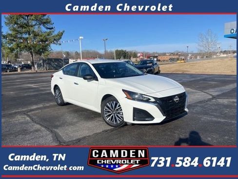 Used 2025 Nissan Altima 2.5 SV FWD image 1