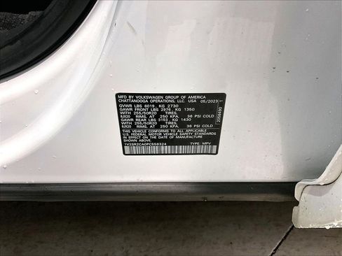 Used 2023 Volkswagen Atlas SEL R-Line AWD/4WD image 6