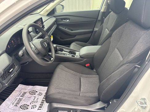 New 2025 Honda Accord SE image 7