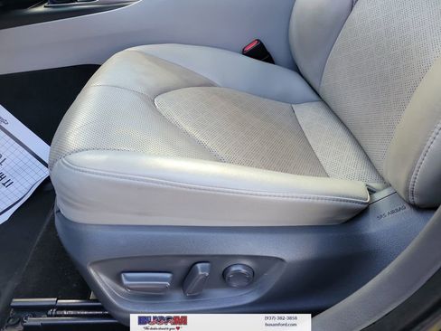 Used 2021 Toyota Camry XSE w/ Navigation Package FWD image 16
