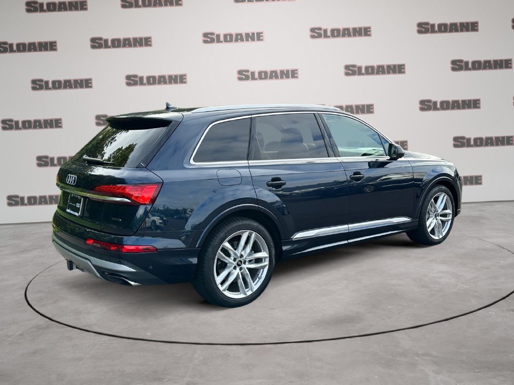 Certified 2025 Audi Q7 3.0T Premium Plus AWD/4WD image 5