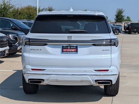 New 2026 Buick Enclave Avenir w/ Super Cruise Package image 5