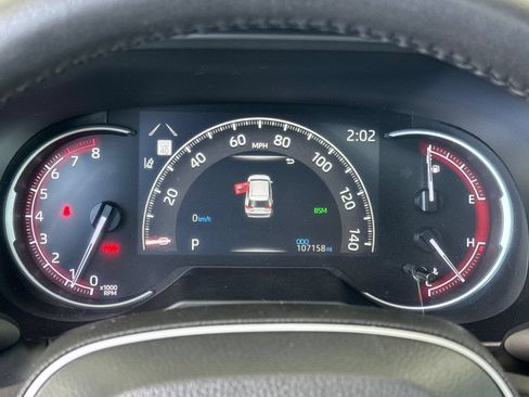 Used 2023 Toyota RAV4 XLE Premium FWD image 32
