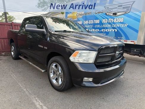 Used 2010 Dodge Ram 1500 Truck Sport AWD/4WD image 2