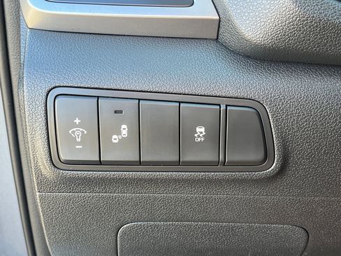 Used 2018 Hyundai Tucson Sport image 27