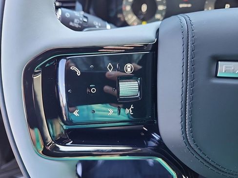 Certified 2026 Land Rover Range Rover Velar S image 19