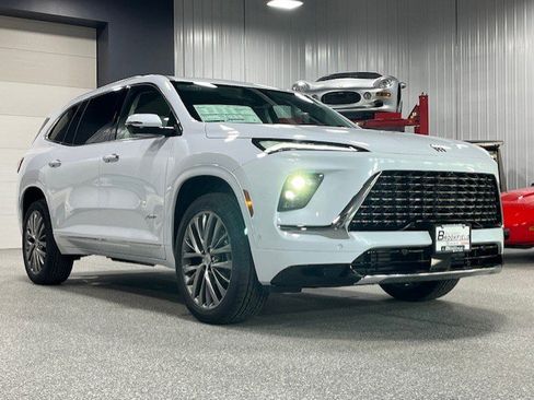 New 2026 Buick Enclave Avenir w/ Super Cruise Package image 7