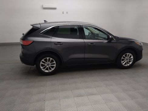 Used 2020 Ford Escape SE FWD image 10