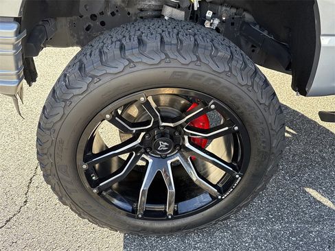 Used 2022 Ford F150 XLT w/ Equipment Group 302A High image 11