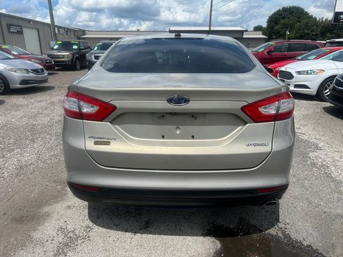 Used 2015 Ford Fusion S FWD image 5