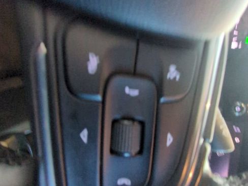 Used 2024 Buick Envista Preferred w/ Convenience I Package FWD image 13
