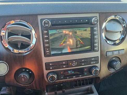 Used 2012 Ford F250 Lariat w/ Lariat Ultimate Pkg image 27