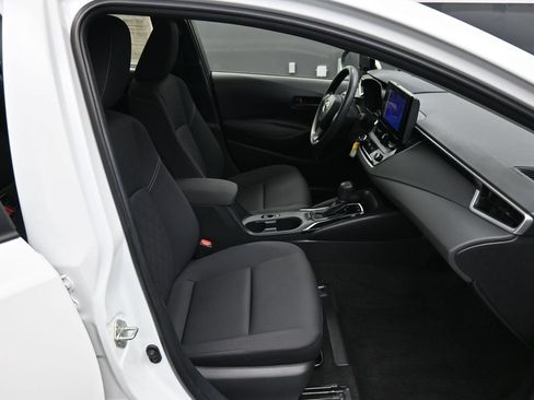 Certified 2024 Toyota Corolla LE AWD/4WD image 23