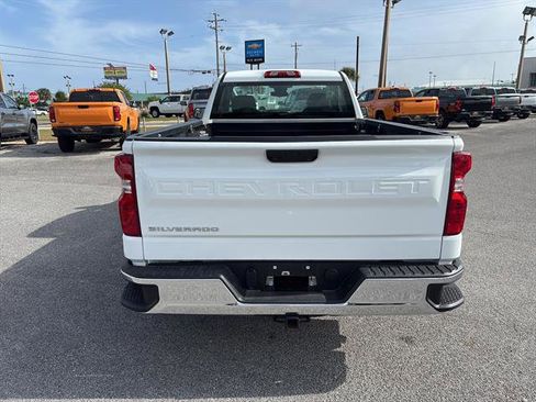 Used 2025 Chevrolet Silverado 1500 W/T image 6