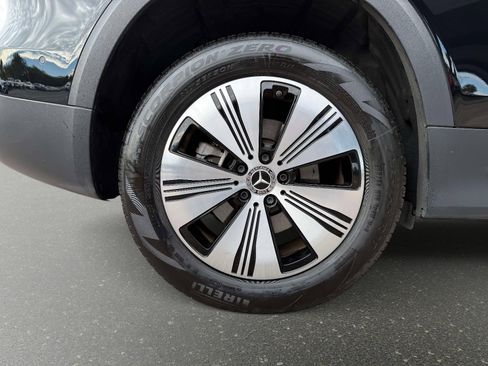 Used 2023 Mercedes-Benz EQB 250+ image 19