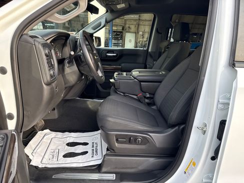 Used 2020 Chevrolet Silverado 1500 LT w/ All-Star Edition image 9