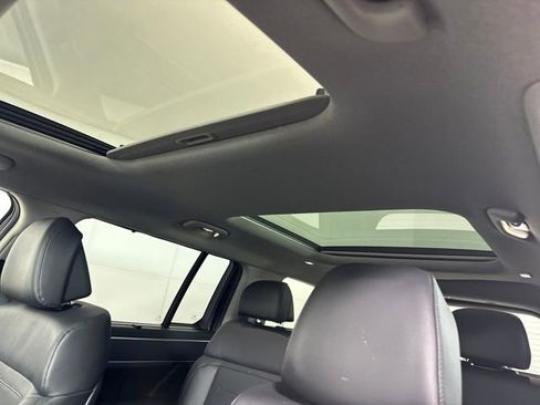 Used 2024 Hyundai Santa Fe Limited image 12