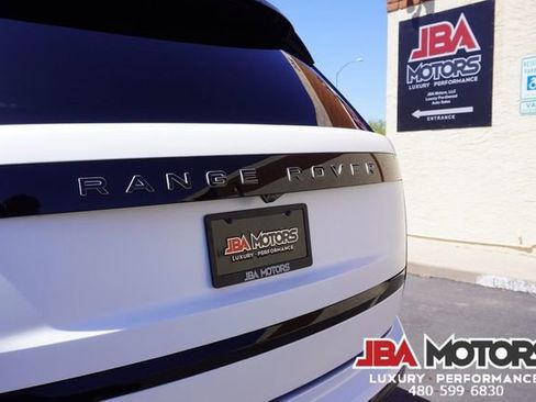 Used 2023 Land Rover Range Rover Long Wheelbase SE image 56